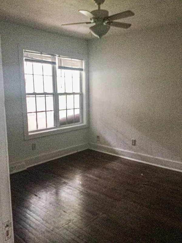 North Charleston, SC 29406,8930 Selah St