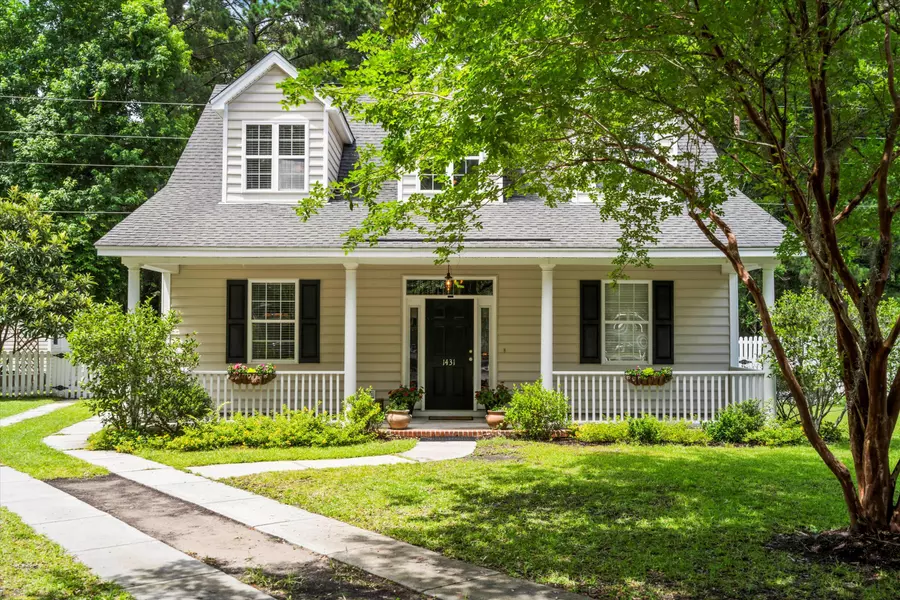 1431 Whispering Oak Trl, Mount Pleasant, SC 29466