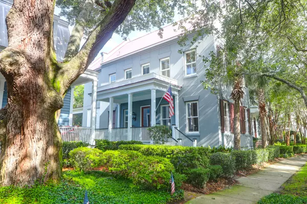 183 Ionsborough St, Mount Pleasant, SC 29464