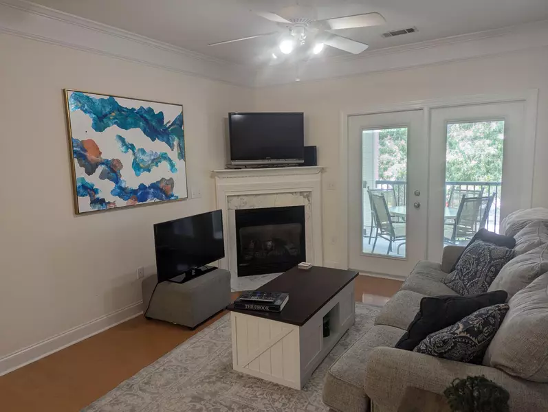 1025 Riverland Woods Pl #117, Charleston, SC 29412