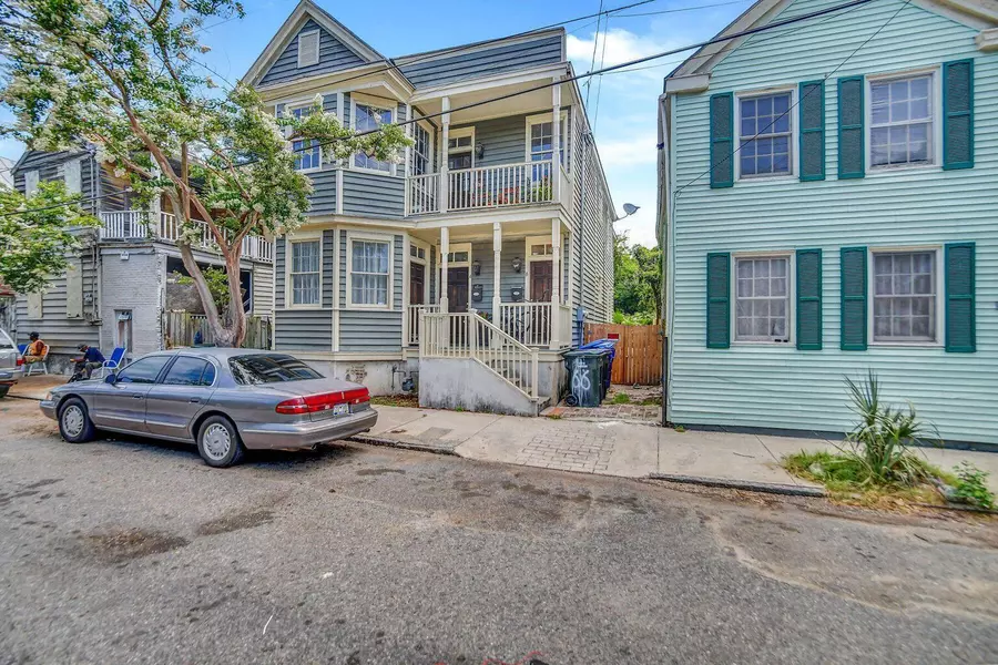 66 America St #A, Charleston, SC 29403