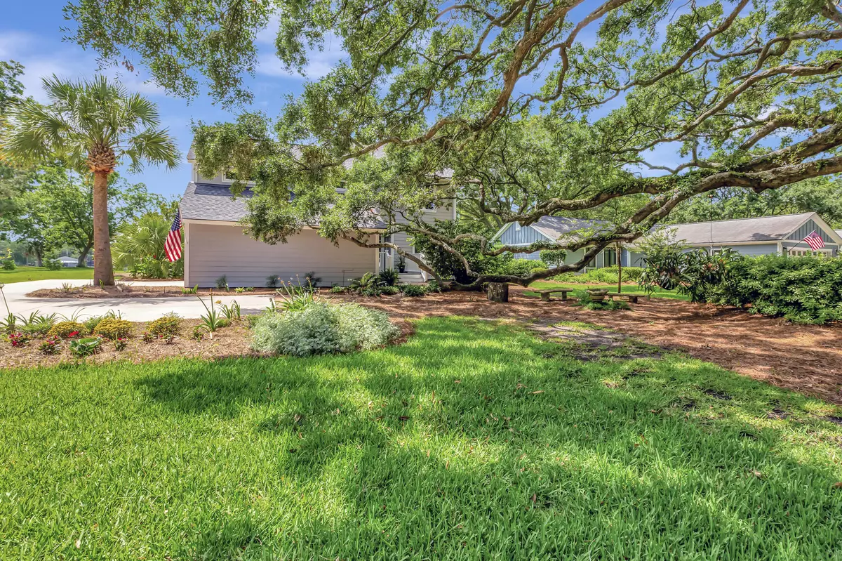 Mount Pleasant, SC 29464,1199 Parkway Drive