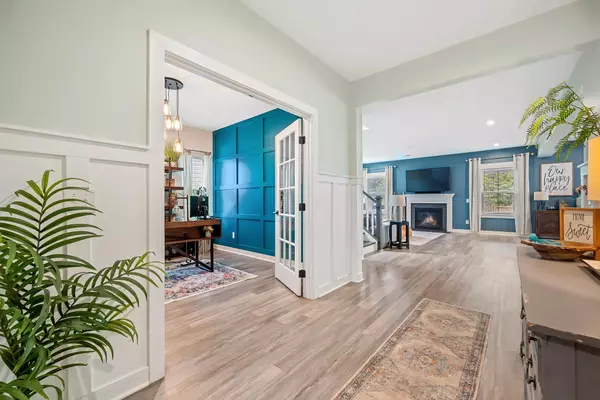 Summerville, SC 29483,443 Coopers Hawk Dr
