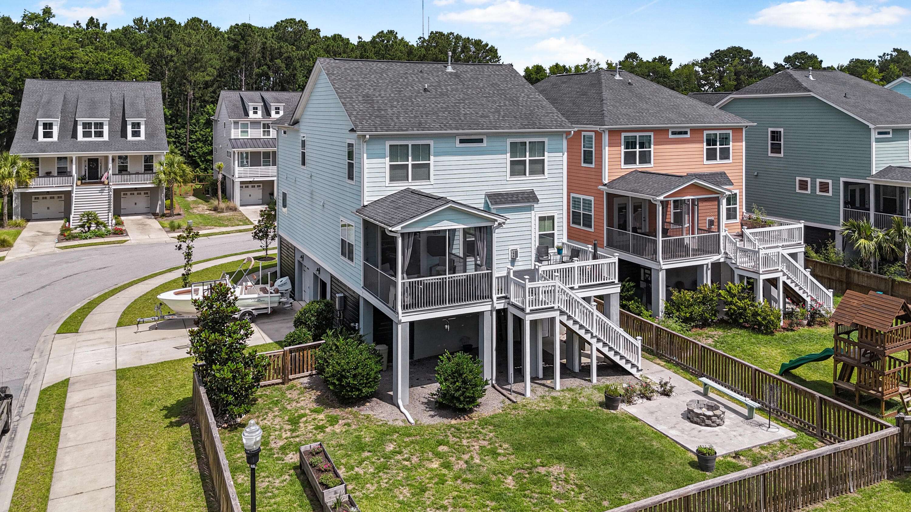 Charleston, SC 29492,307 Morning Marsh Ln