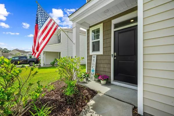 Summerville, SC 29486,141 Sweet Cherry Ln