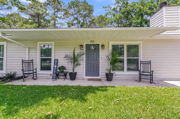 Summerville, SC 29483,402 Woodward Blvd