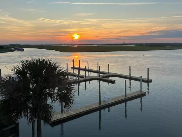 Isle Of Palms, SC 29451,101 Palm Blvd #B12