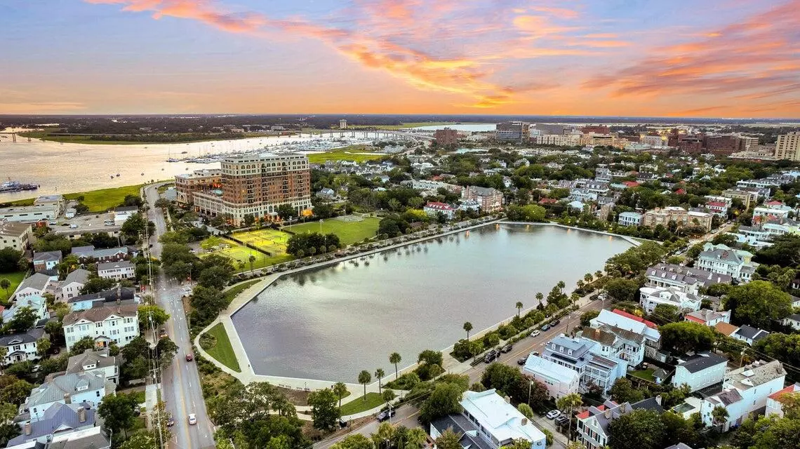 Charleston, SC 29401,10 Trapman St