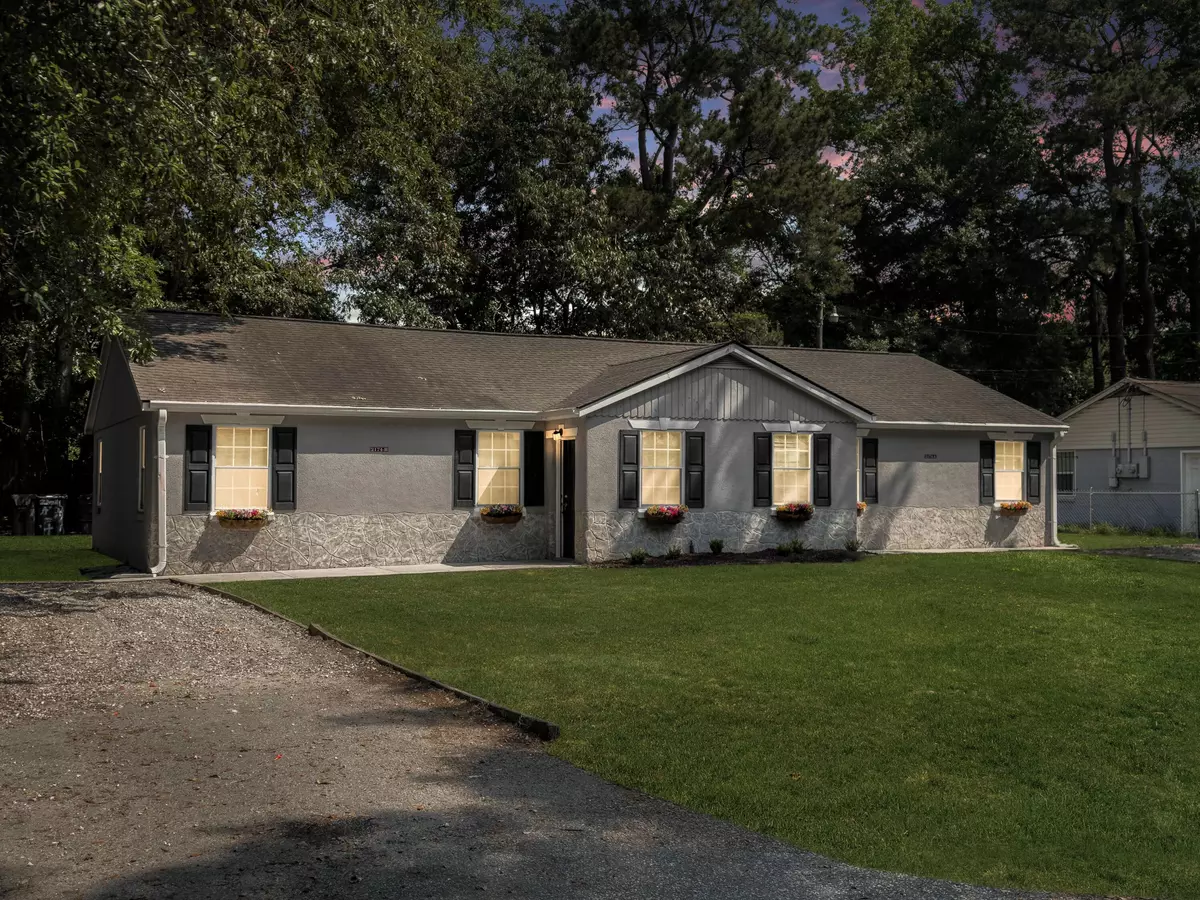 North Charleston, SC 29406,2174 Eleanor Dr #A&B