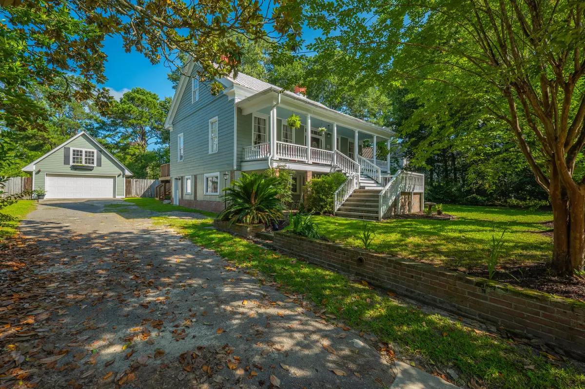 Summerville, SC 29483,406 S Gum St