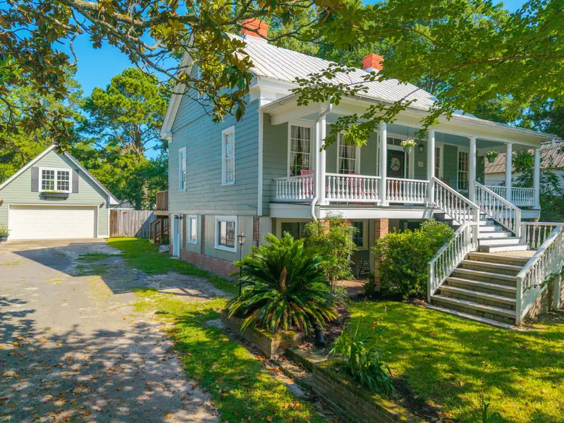 406 S Gum St, Summerville, SC 29483