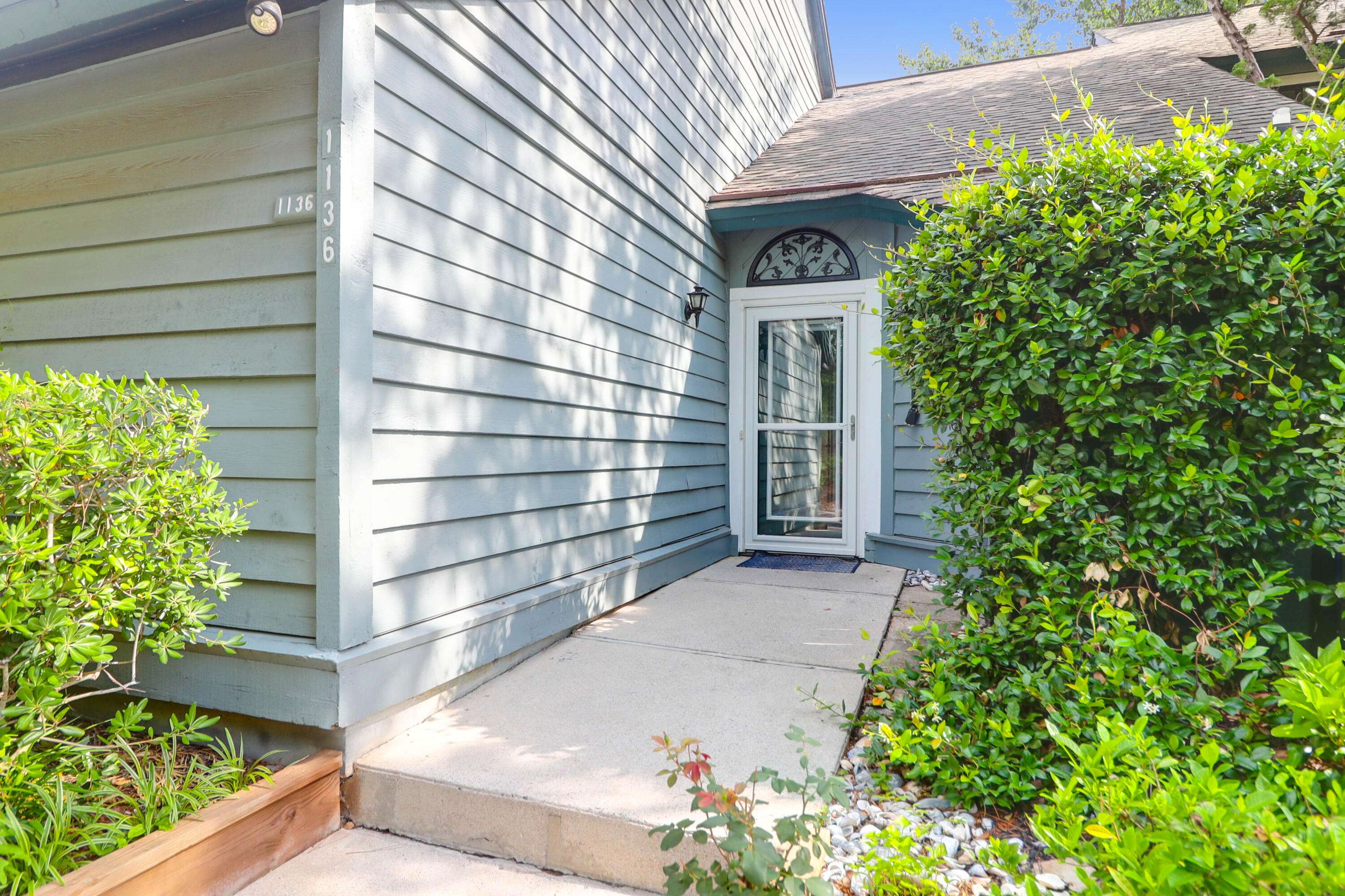 Mount Pleasant, SC 29464,1136 Shadow Lake Cir