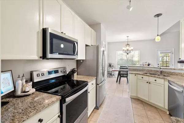 Mount Pleasant, SC 29466,2050 S Smokerise Way
