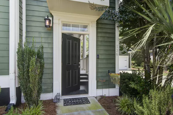 Summerville, SC 29485,136 Heart Pine Cir