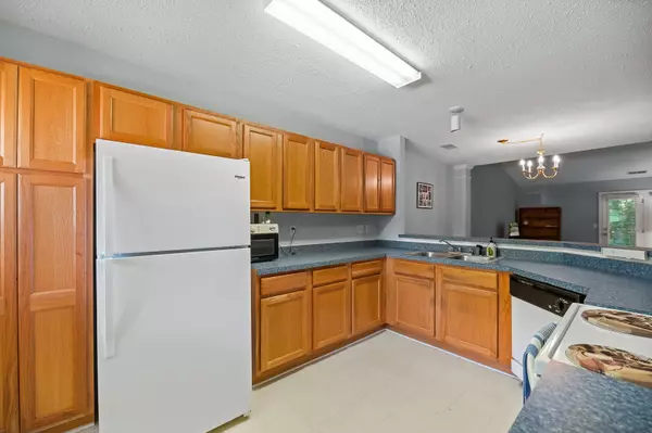 Summerville, SC 29485,122 Stewart Pl