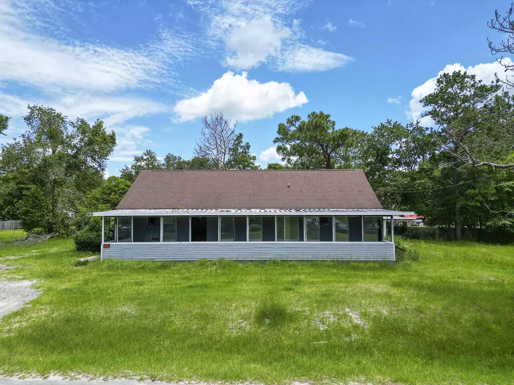 Walterboro, SC 29488,93 Knights Ave