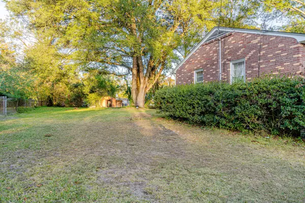 North Charleston, SC 29406,2736 Star Drive