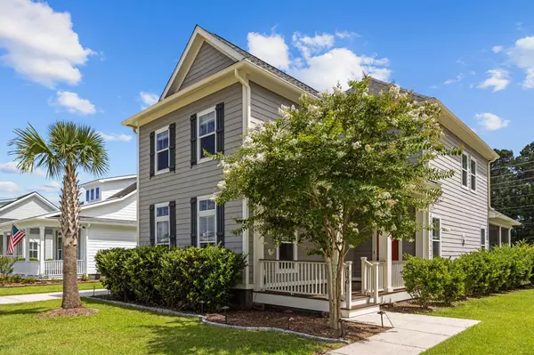 4140 Home Town Ln, Ravenel, SC 29470