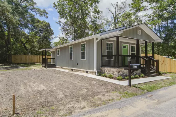 Walterboro, SC 29488,227 Grace St