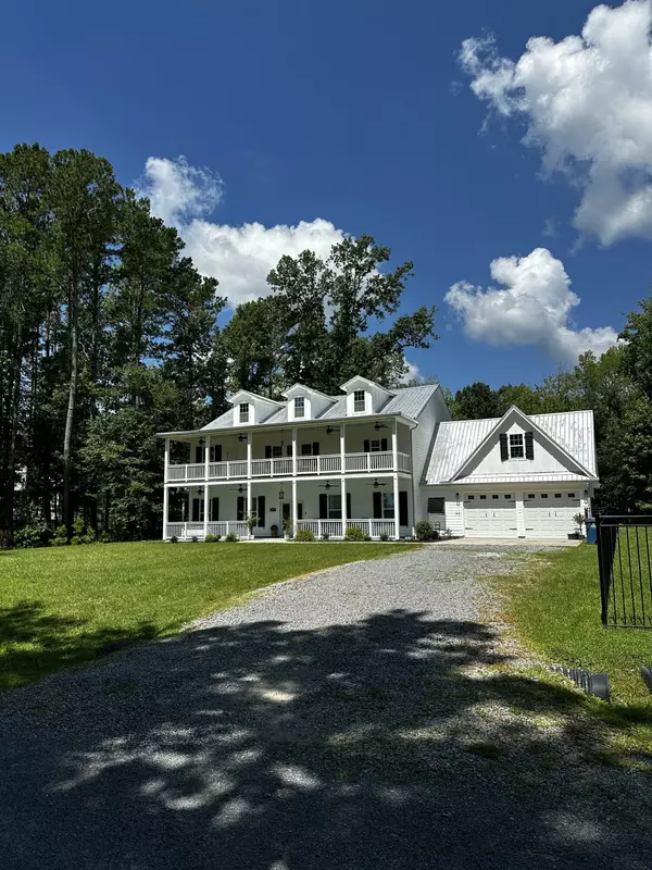 Hollywood, SC 29449,5681 Captain Kidd Rd