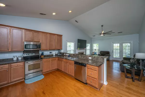 Goose Creek, SC 29445,309 Hathaway Dr