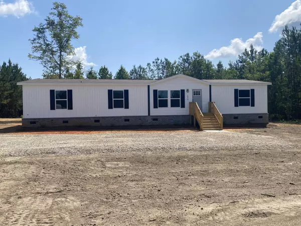 1010 Universal Cir, Saint Stephen, SC 29479