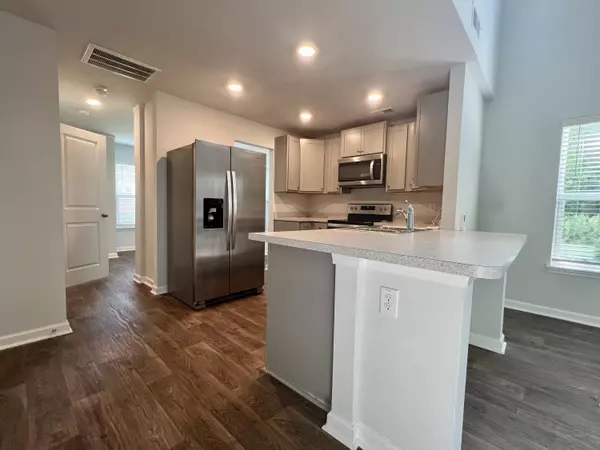 Summerville, SC 29485,109 Rosefield Ct