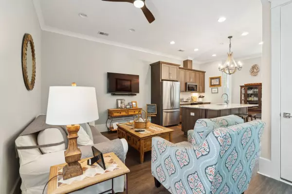 Mount Pleasant, SC 29464,992 Key Colony Ct