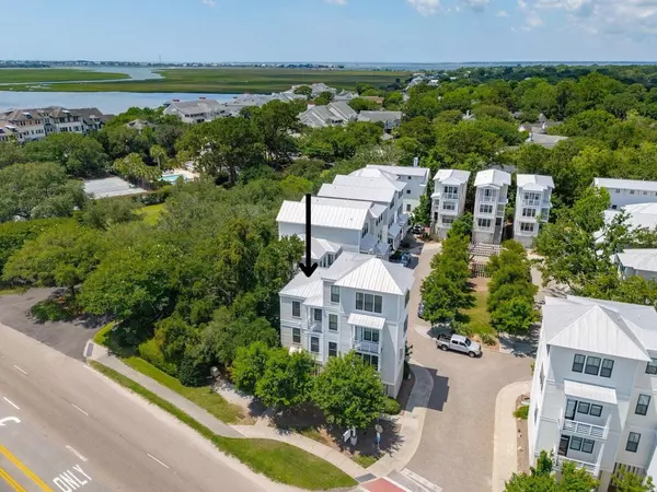 Mount Pleasant, SC 29464,992 Key Colony Ct