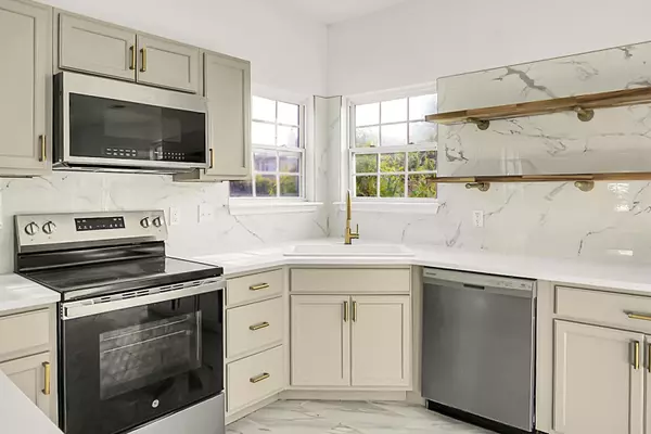 Summerville, SC 29483,3013 Argyll Dr