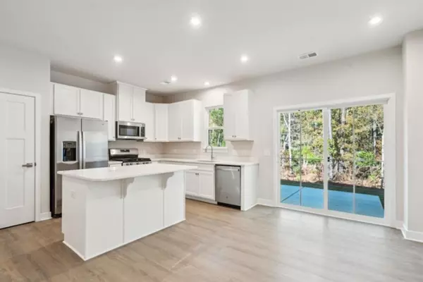 Summerville, SC 29483,1091 Crescent Cove Ln