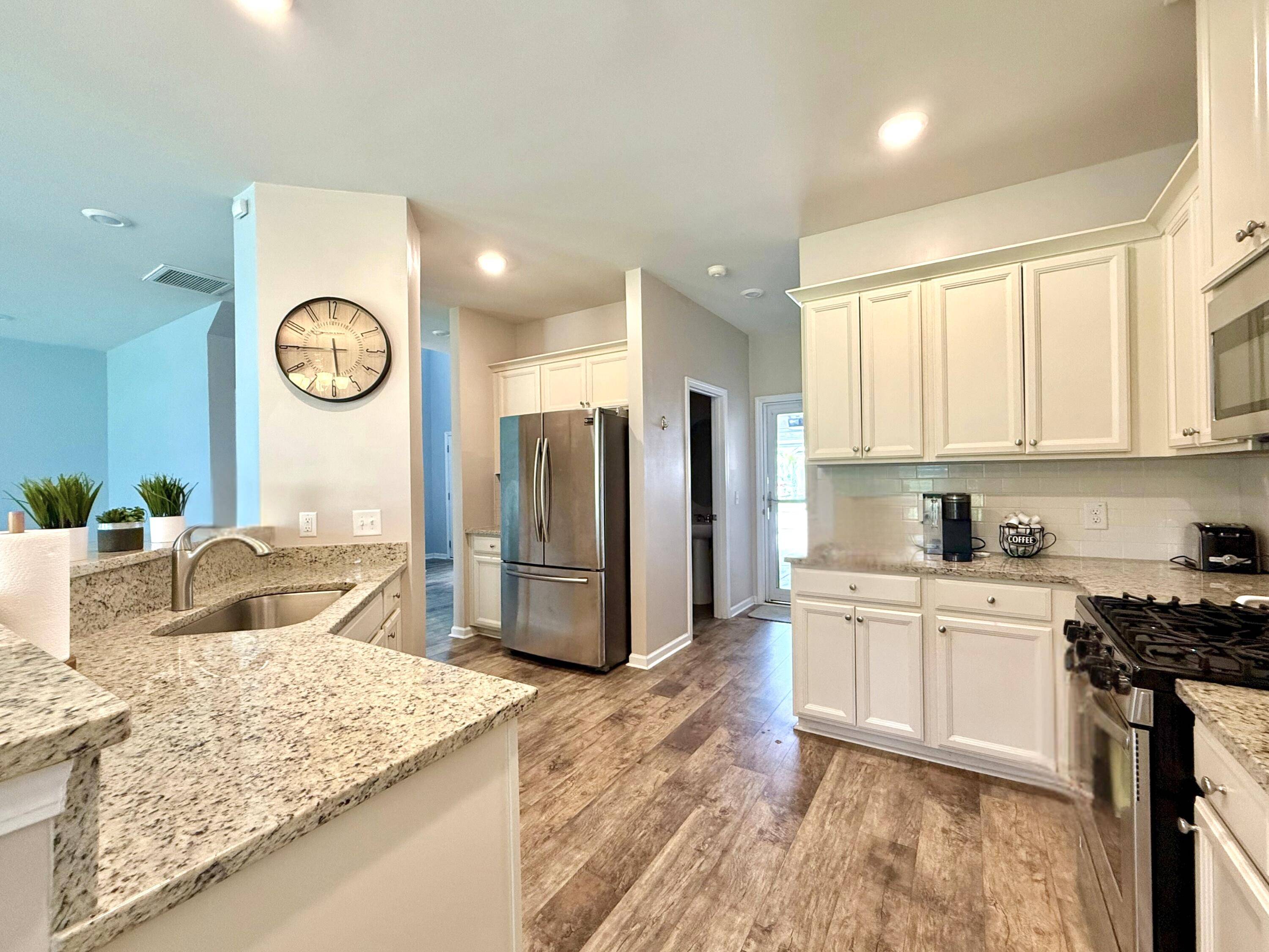 Ladson, SC 29456,5224 American Holly Ln