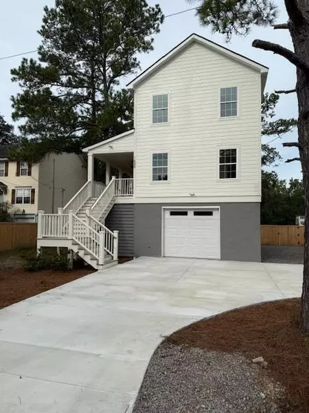 1685 Old Military Rd, Charleston, SC 29412