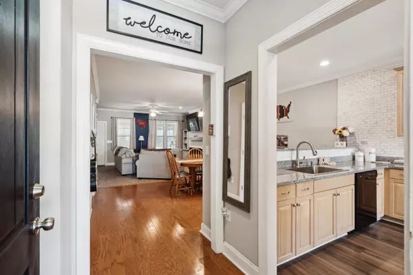 North Charleston, SC 29418,5511 Colonial Chatsworth Cir