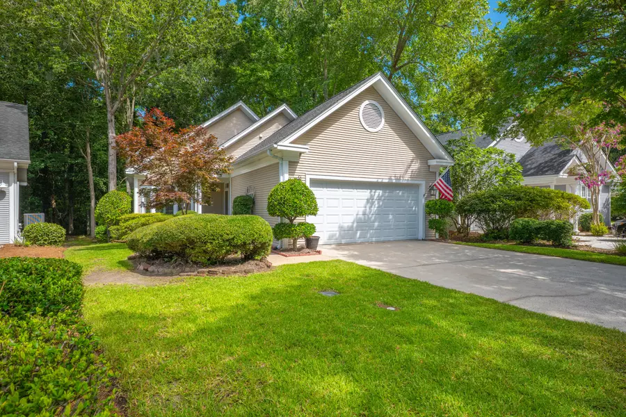 9175 Spring Branch Ct, North Charleston, SC 29406
