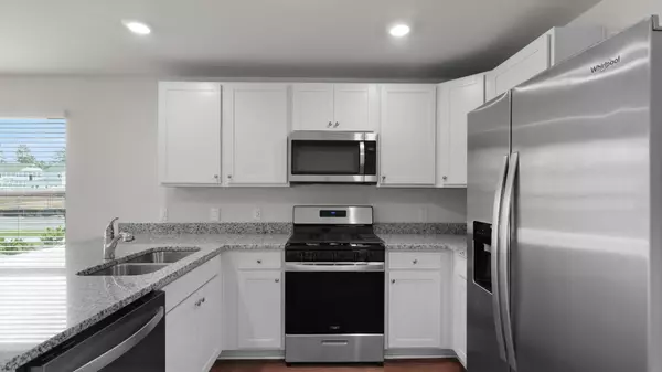 Summerville, SC 29486,156 Haventree Ct