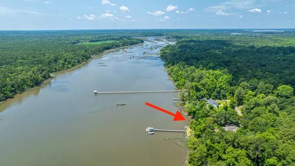 Johns Island, SC 29455,6076 Overlook Rd