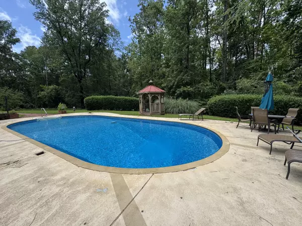 Edgefield, SC 29824,216 Sheppard Dr