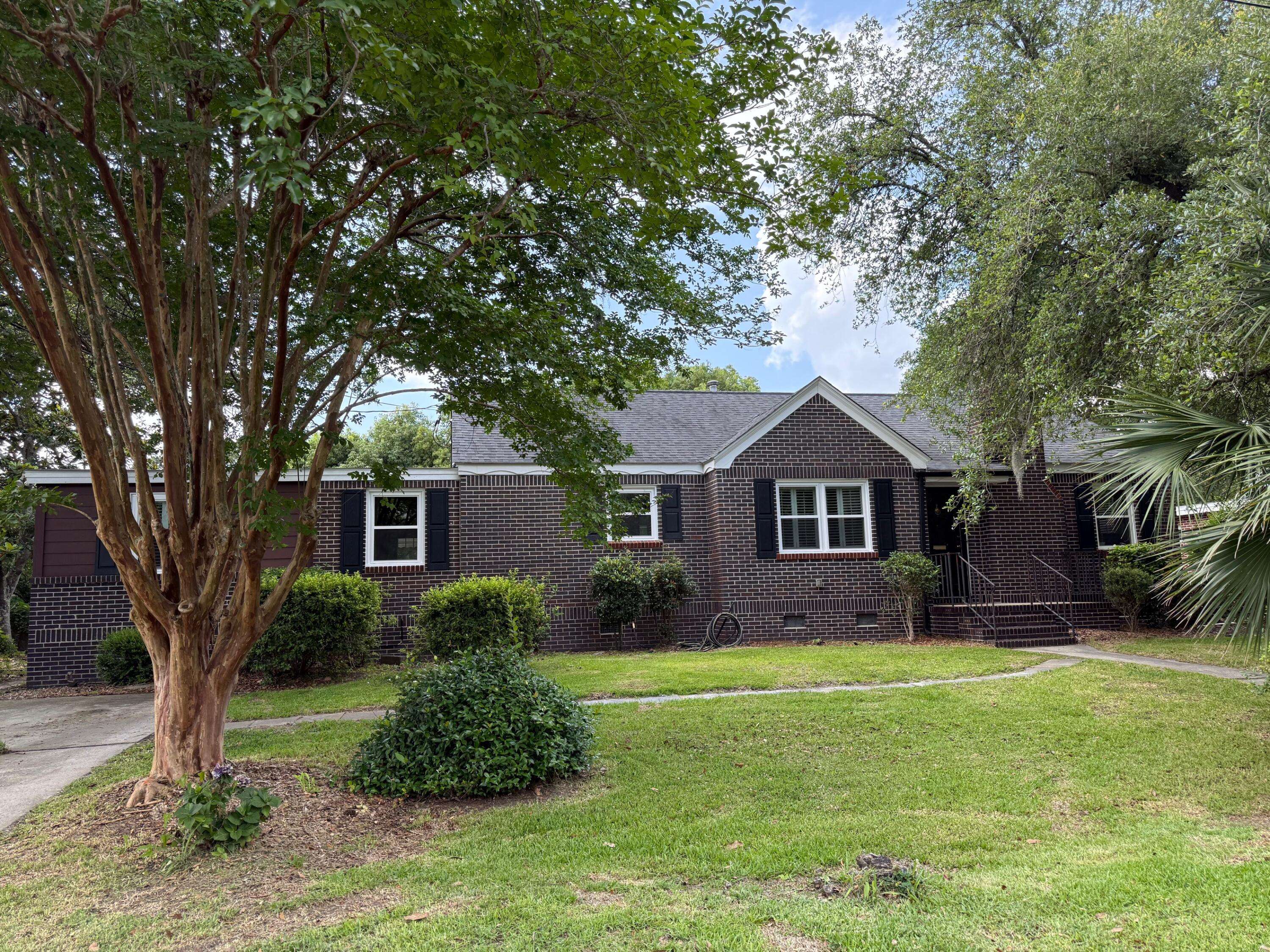 Charleston, SC 29407,37 Chadwick Drive