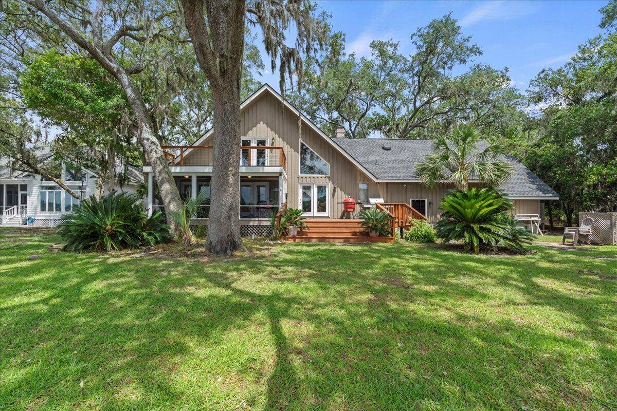 6 Broomfield Ln, Beaufort, SC 29907