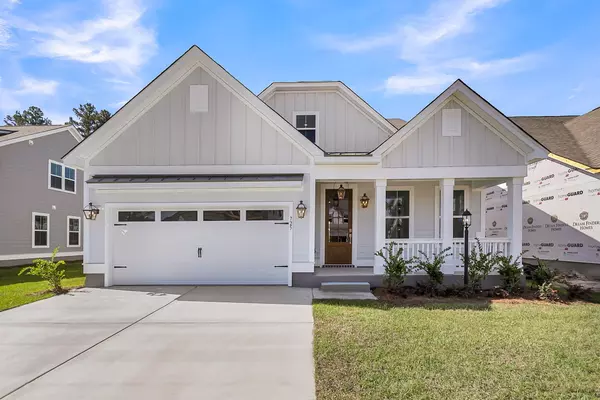 725 Maynard Ln, Summerville, SC 29486