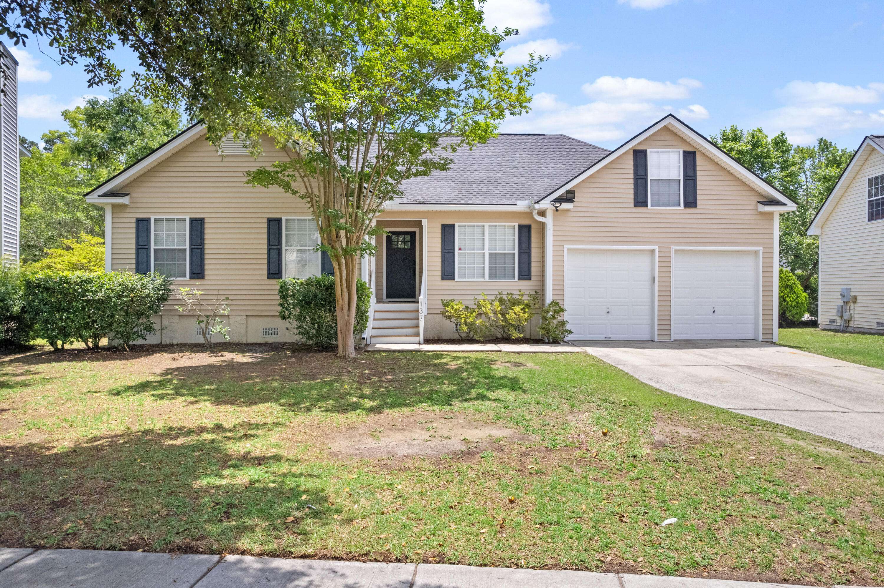 137 Sea Cotton Cir, Charleston, SC 29412