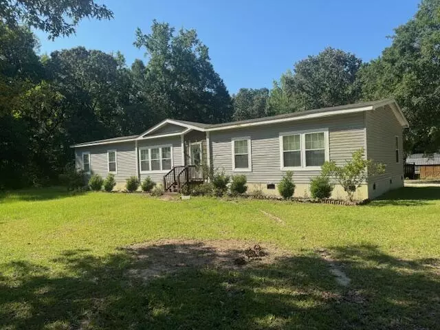 156 Sparklewood Dr, Orangeburg, SC 29115