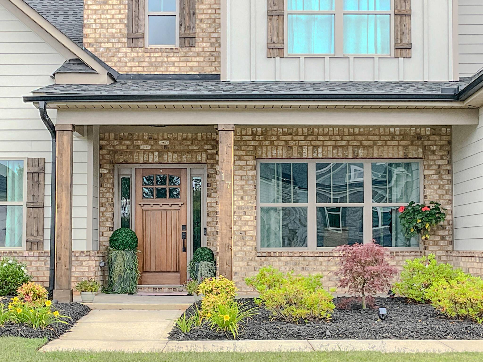 Simpsonville, SC 29681,17 Peyton Ln