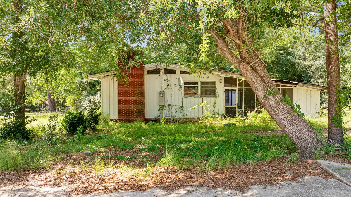 Kingstree, SC 29556,600 Virginia St