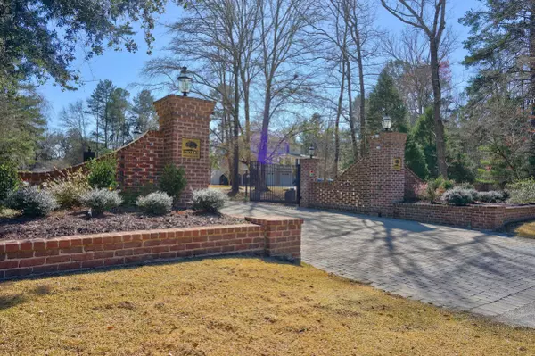 Summerville, SC 29485,107 Boyle Way