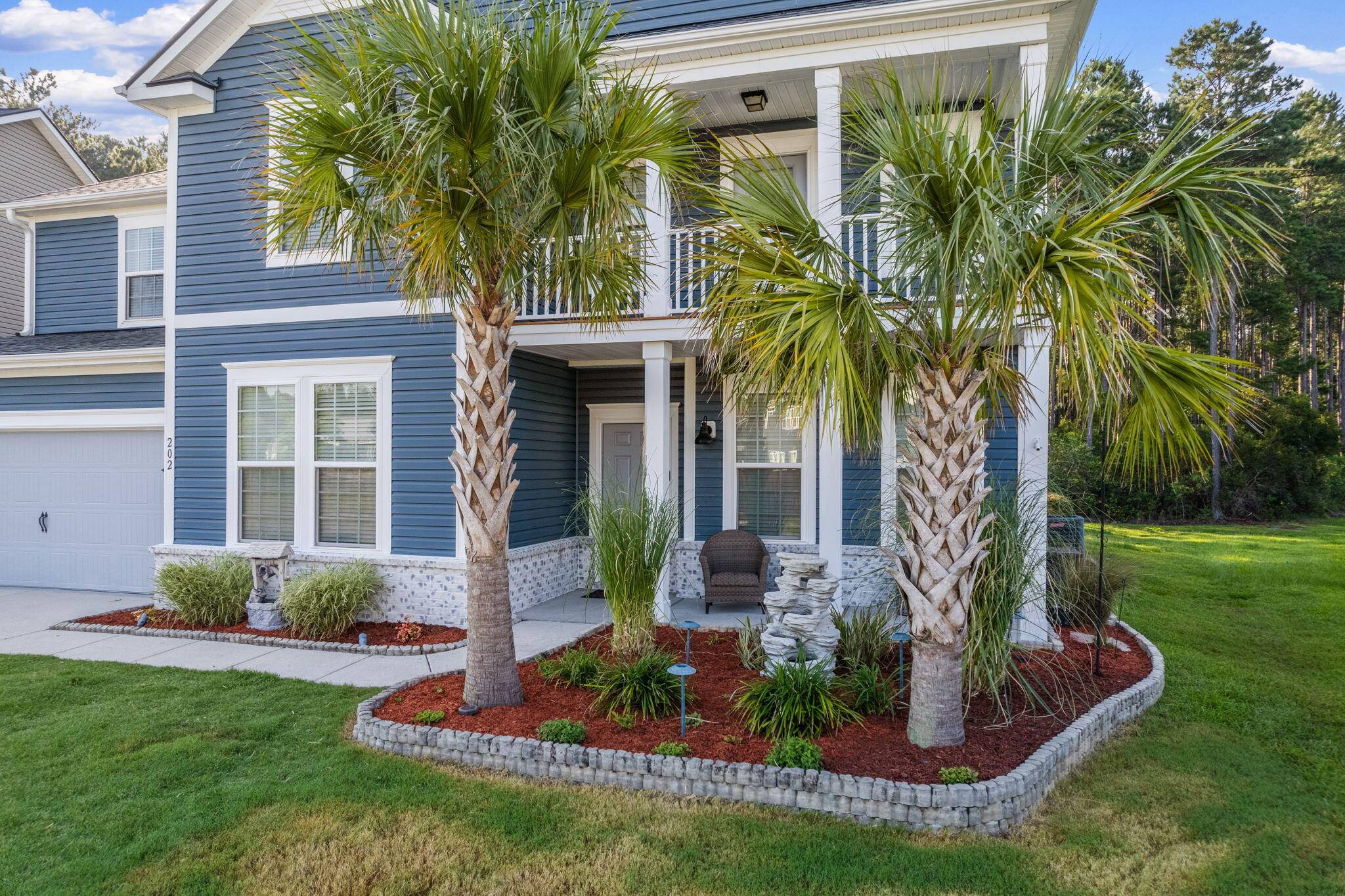 Summerville, SC 29486,202 Buttercup Ln