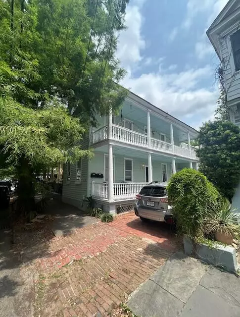 Charleston, SC 29401,66 Smith St #B