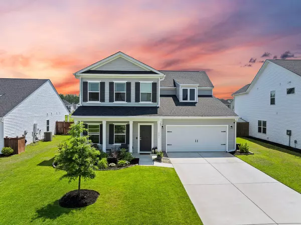 291 Lucca Dr, Summerville, SC 29486