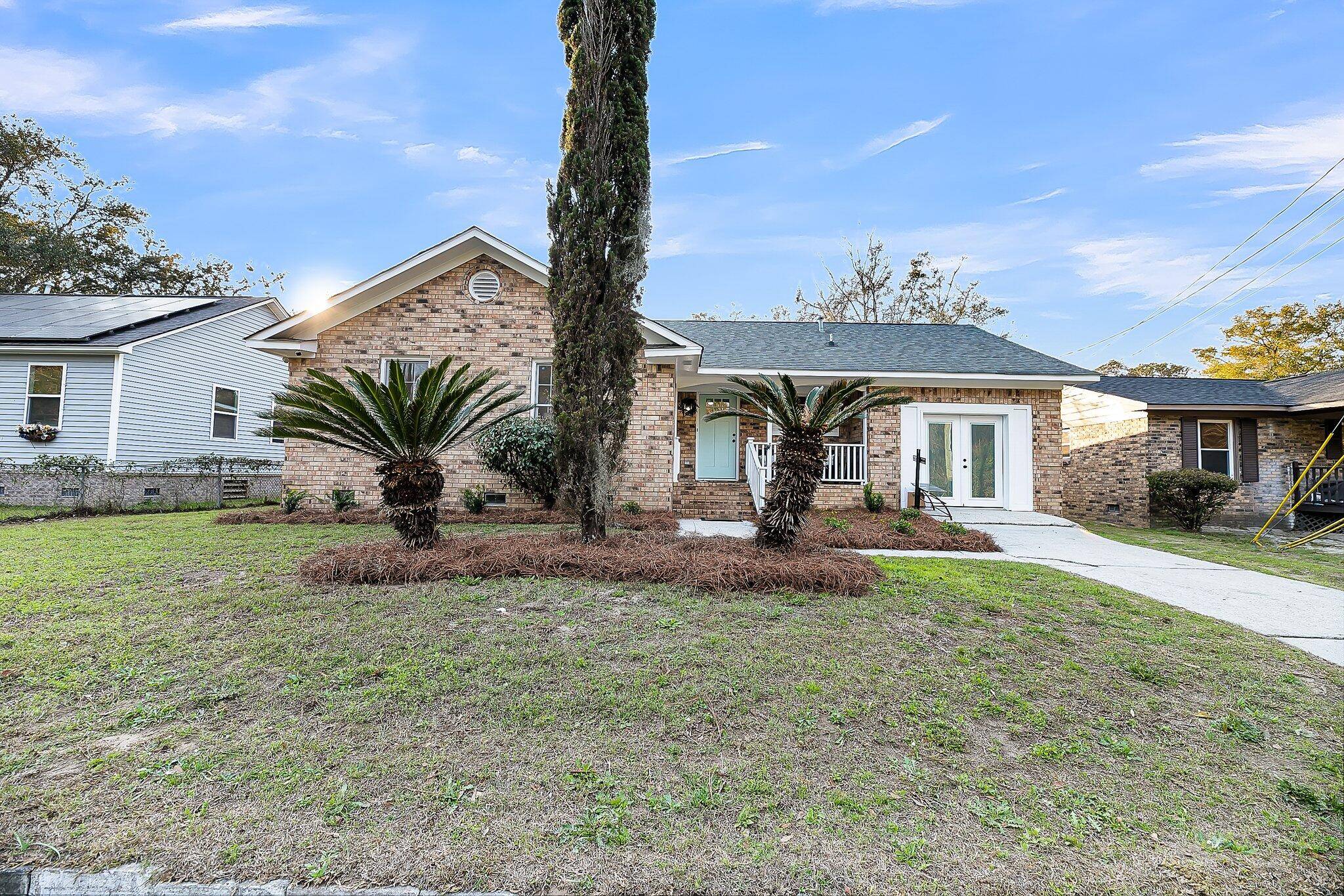 1393 Secessionville Rd, Charleston, SC 29412